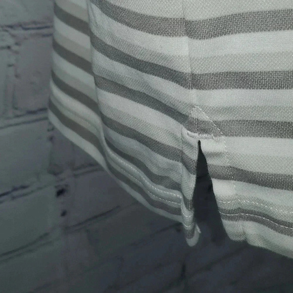 Travis Mathew Mens Size Large White Grey Striped Summer Comfort Golf Polo - Picture 6 of 13